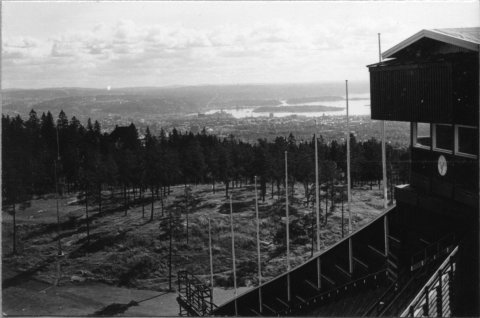 norway-006.jpg - Holmenkollen ski jump