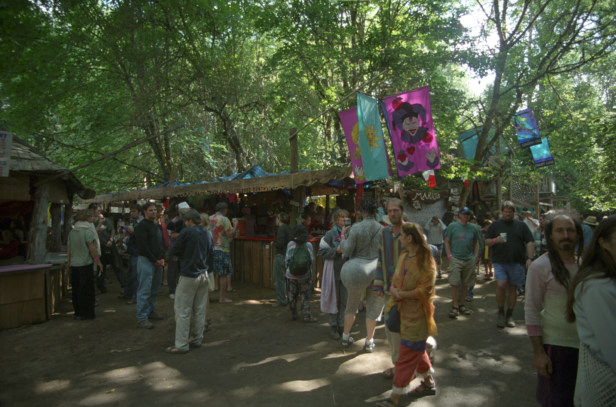 2002-07-10 - Oregon Country Fair2 - 039.jpg