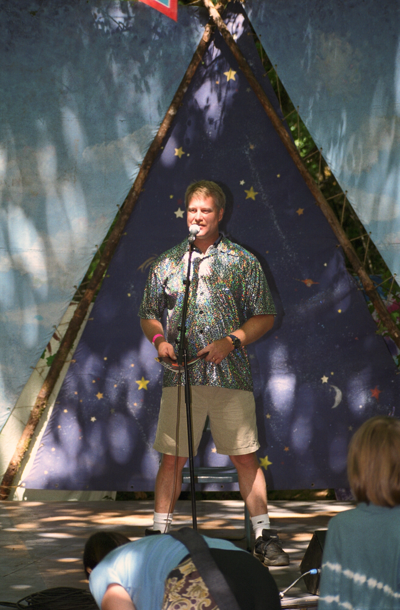 2002-07-10 - Oregon Country Fair2 - 059.jpg